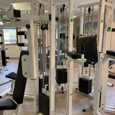 Port Marine - T3 Calme, Avec Terrasse, Piscine, Pres De La Appartement Sainte-Maxime