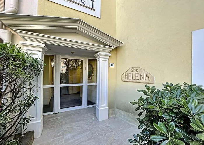 Port Marine - T3 Calme, Avec Terrasse, Piscine, Pres De La Apartamento *