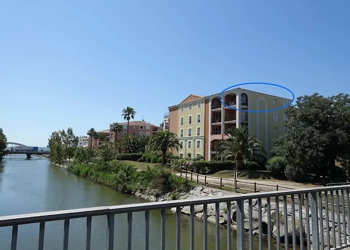 Port Marine - T3 Calme, Avec Terrasse, Piscine, Pres De La 아파트 *